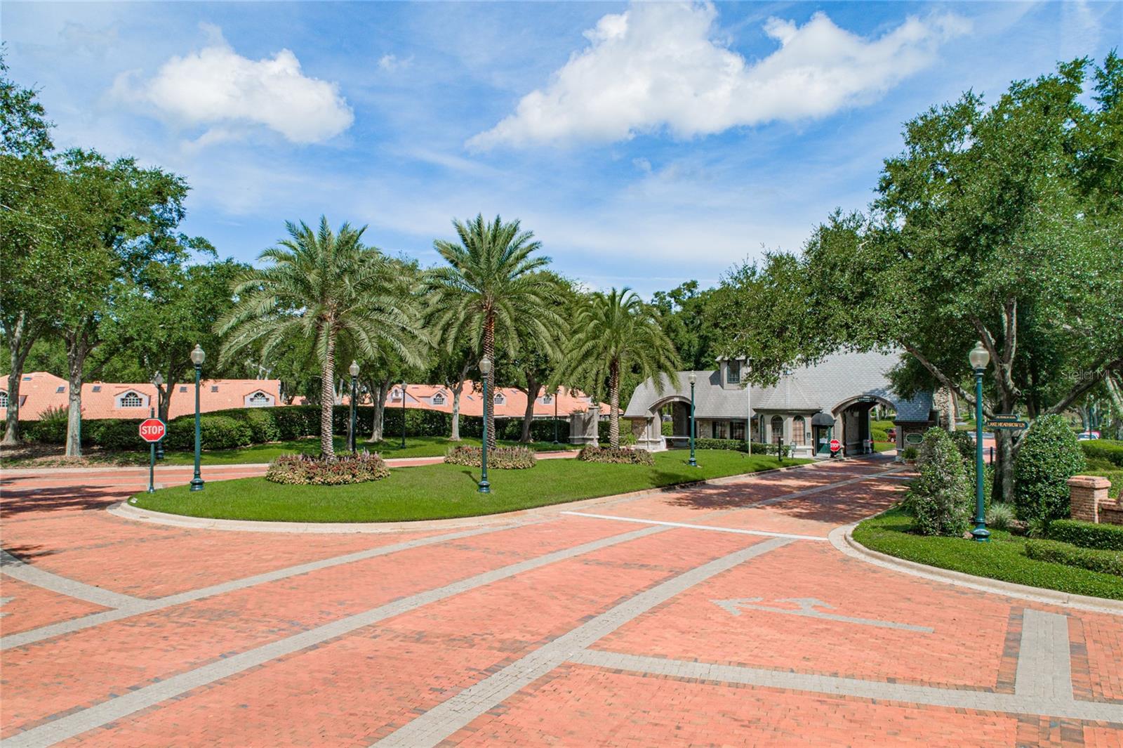 REGENCY GREEN - Residential