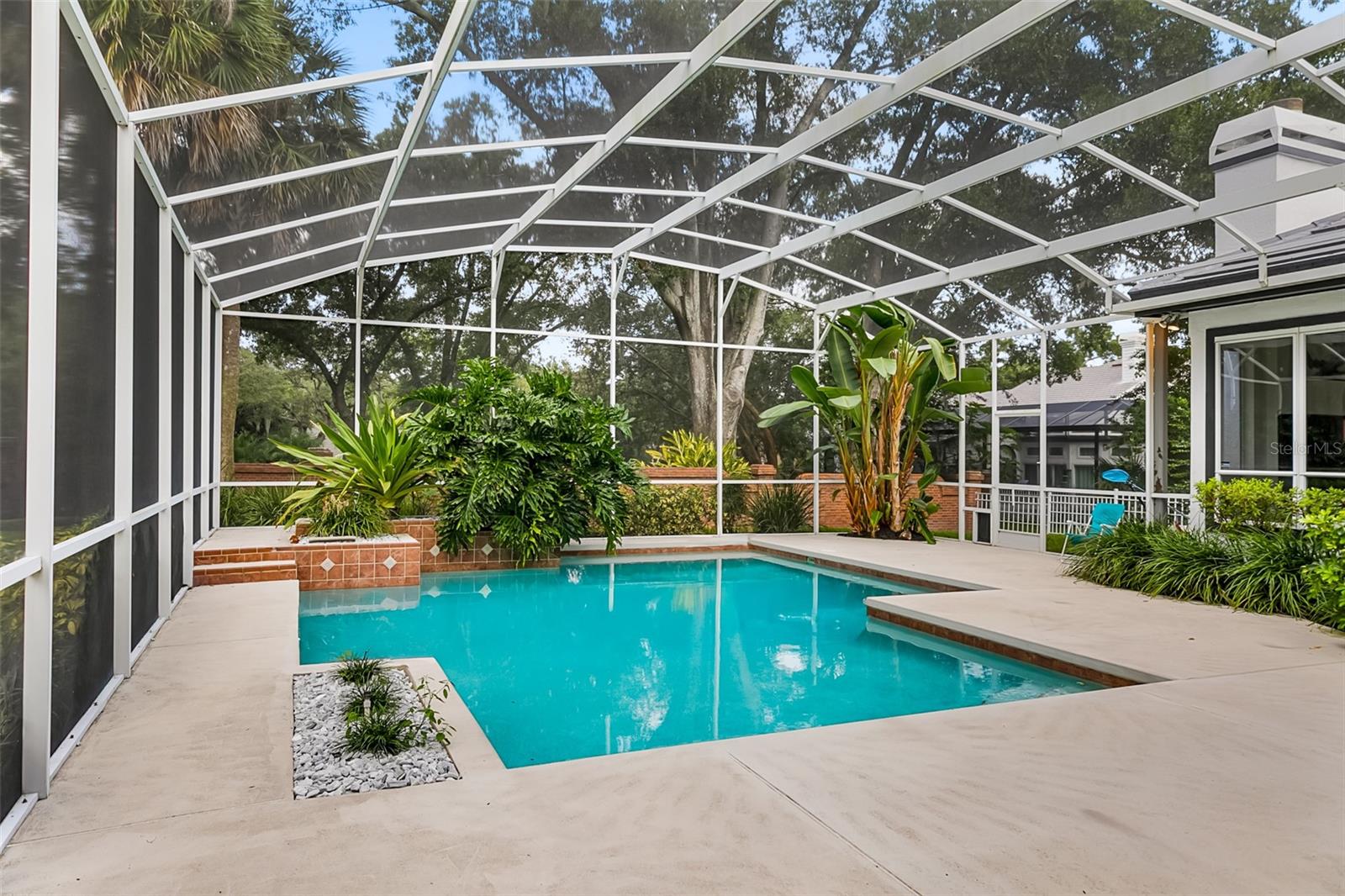 REGENCY GREEN - Residential