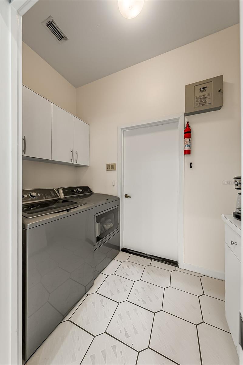 REGENCY GREEN - Residential