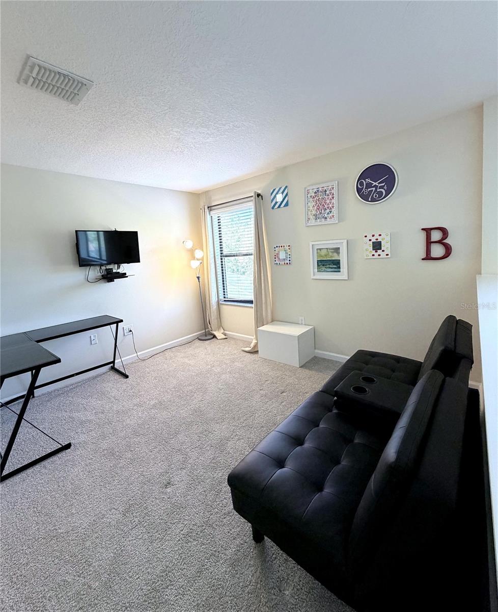 VERANDA PALMS PH 2A - Residential Lease