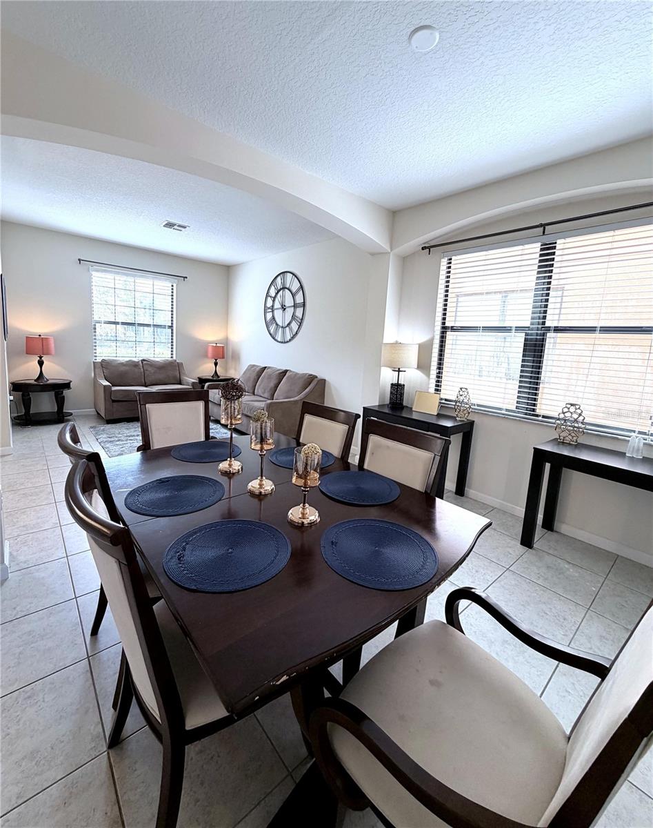 VERANDA PALMS PH 2A - Residential Lease