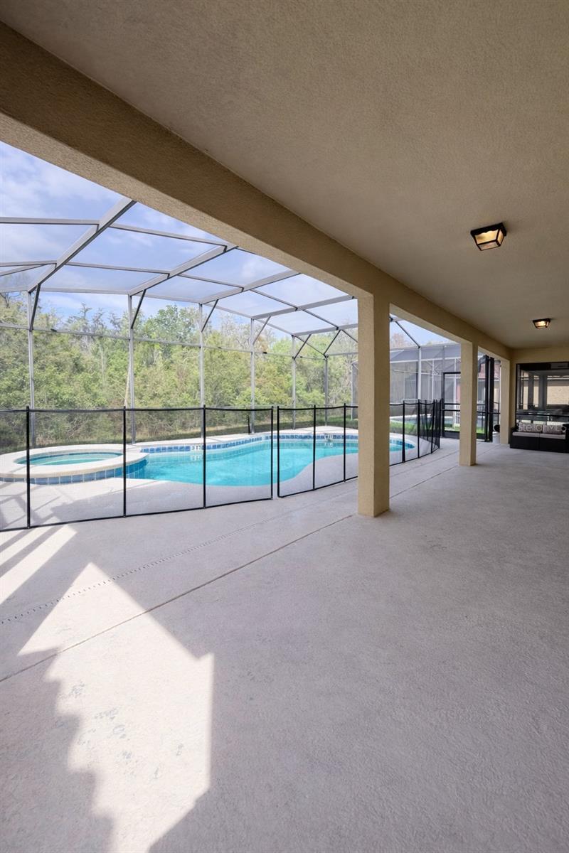 VERANDA PALMS PH 2A - Residential Lease