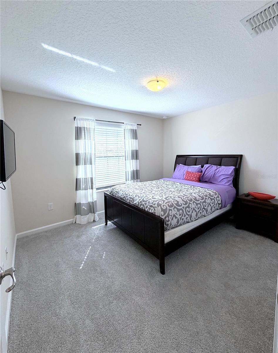 VERANDA PALMS PH 2A - Residential Lease