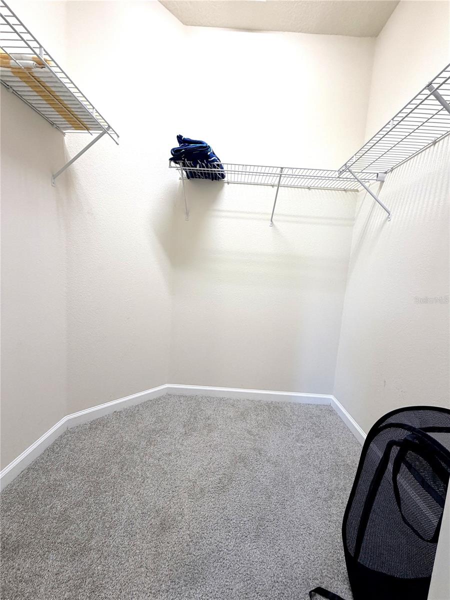 VERANDA PALMS PH 2A - Residential Lease