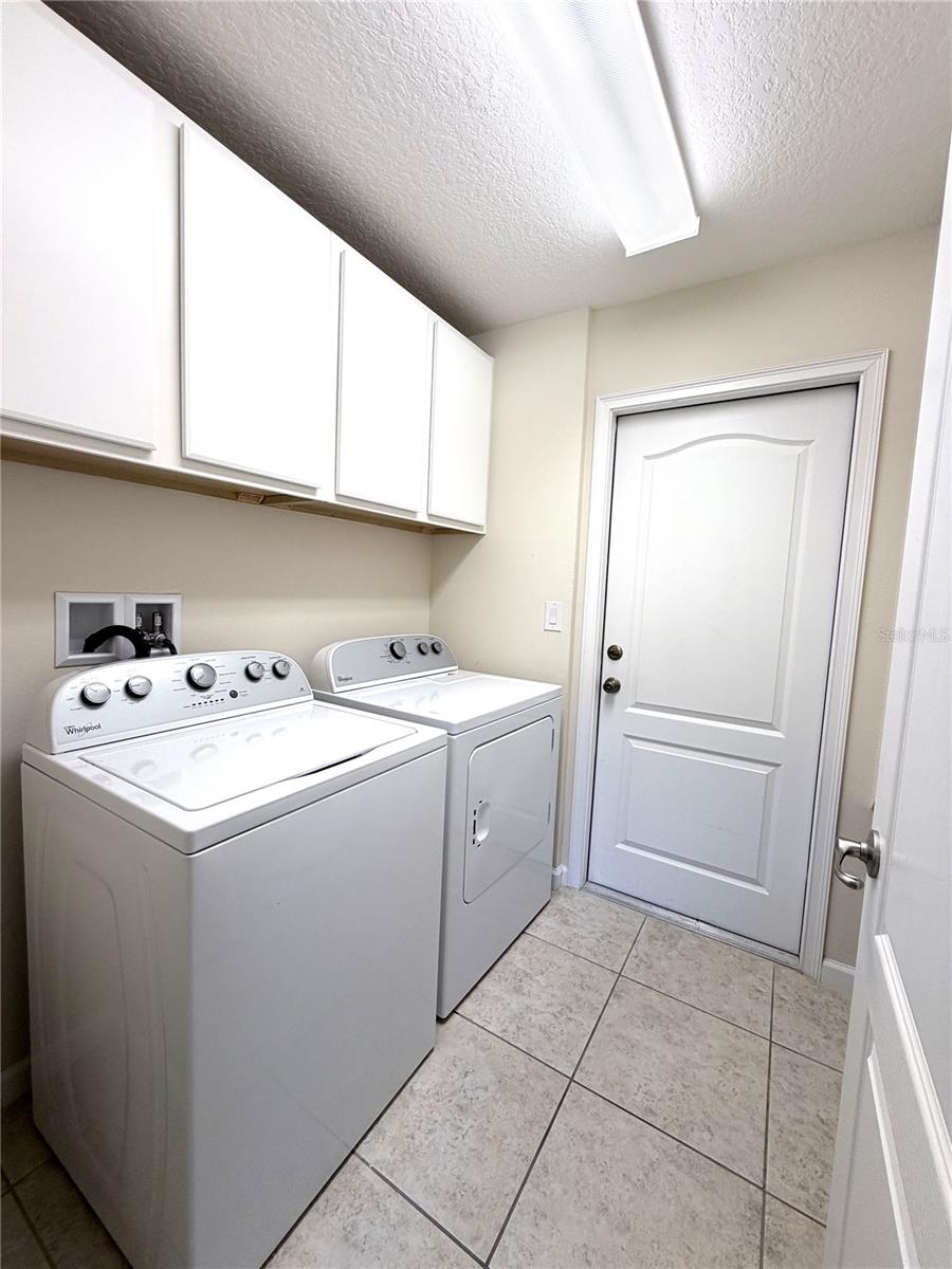 VERANDA PALMS PH 2A - Residential Lease