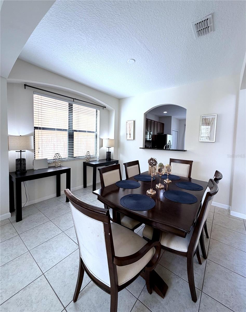 VERANDA PALMS PH 2A - Residential Lease