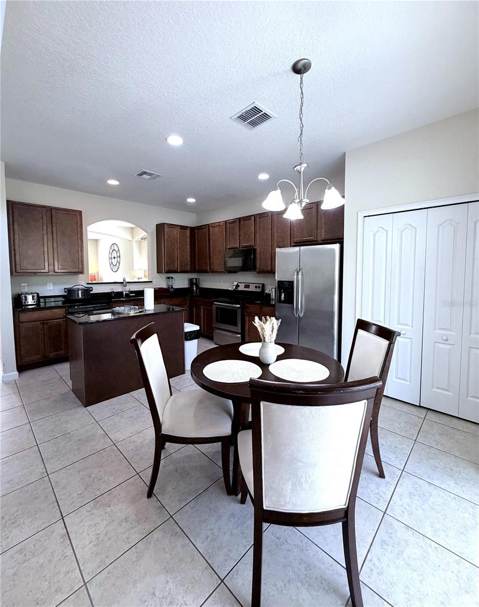 VERANDA PALMS PH 2A - Residential Lease