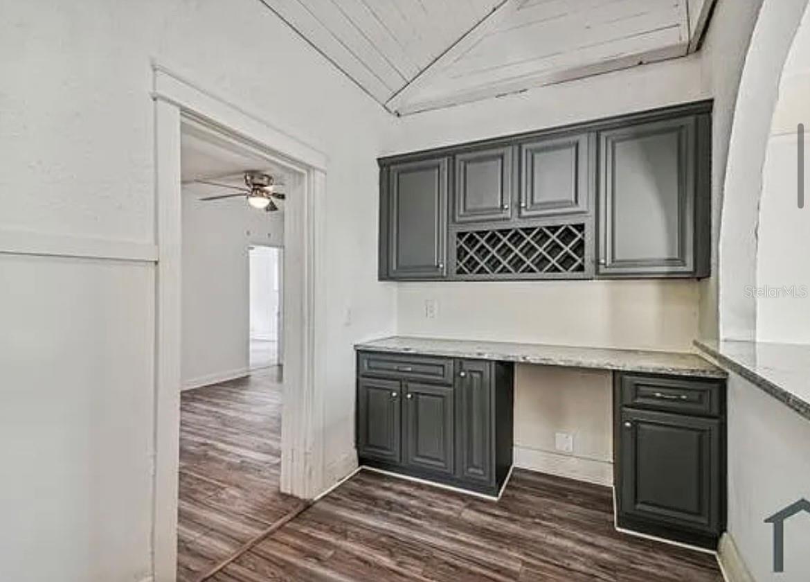 BENJAMINS 5TH ADD - Residential Lease