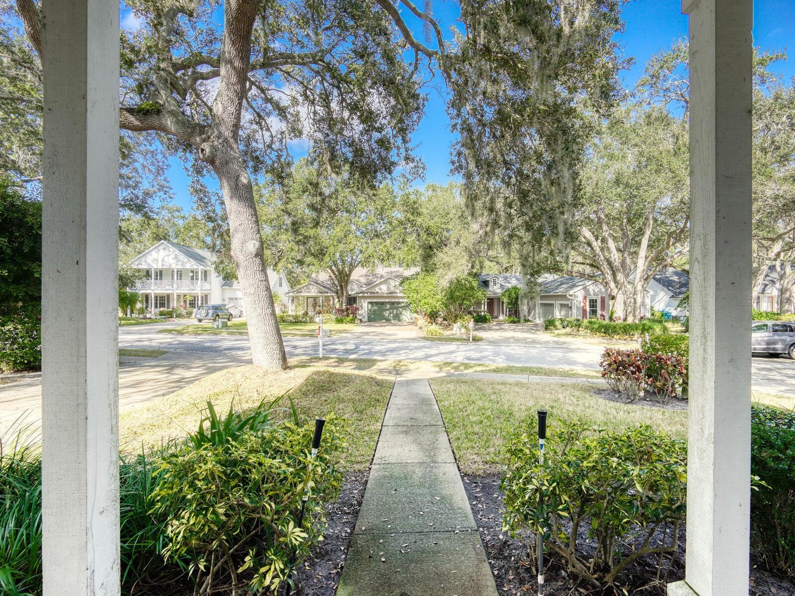 CREEKSIDE ON BELCHER - Residential