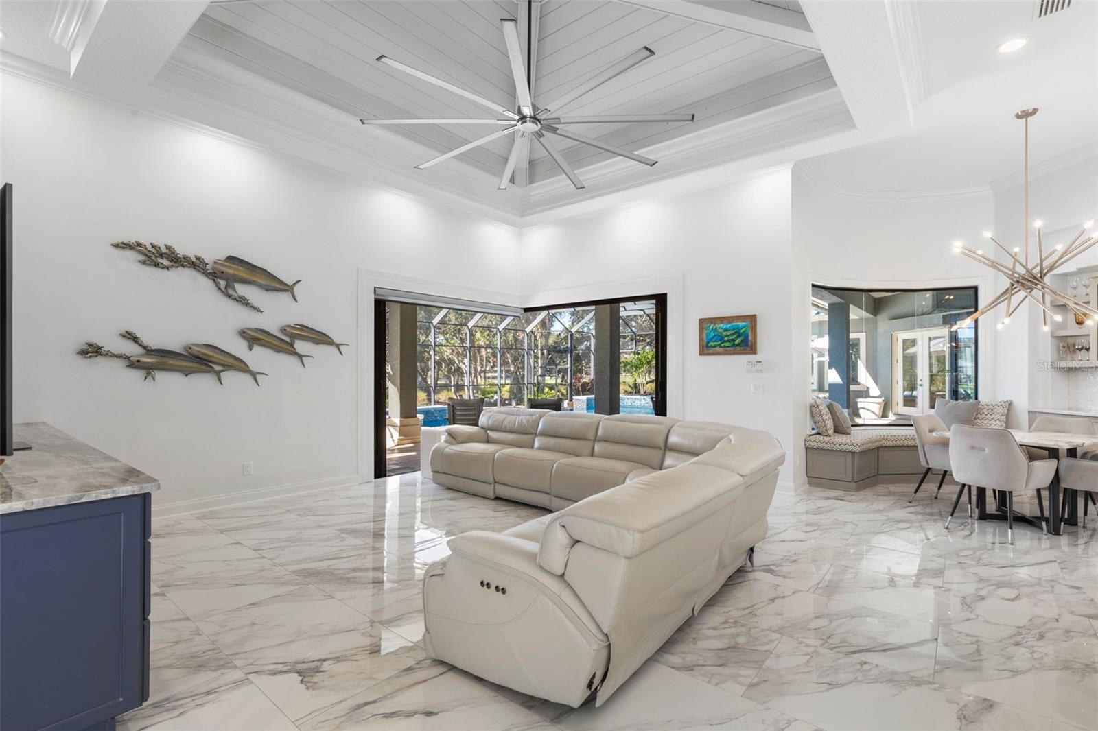 ISLAND ESTATES - Residential