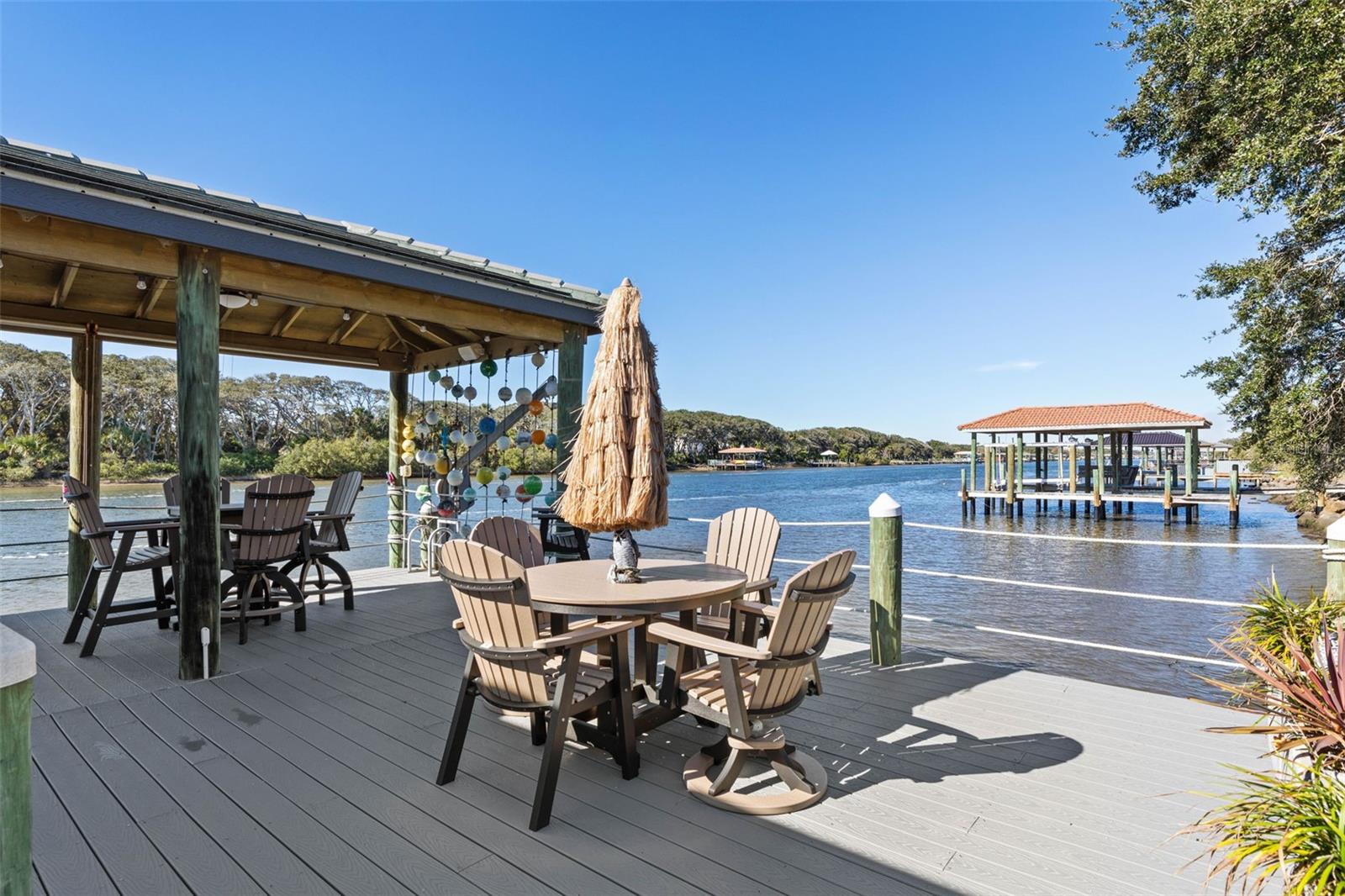 ISLAND ESTATES - Residential