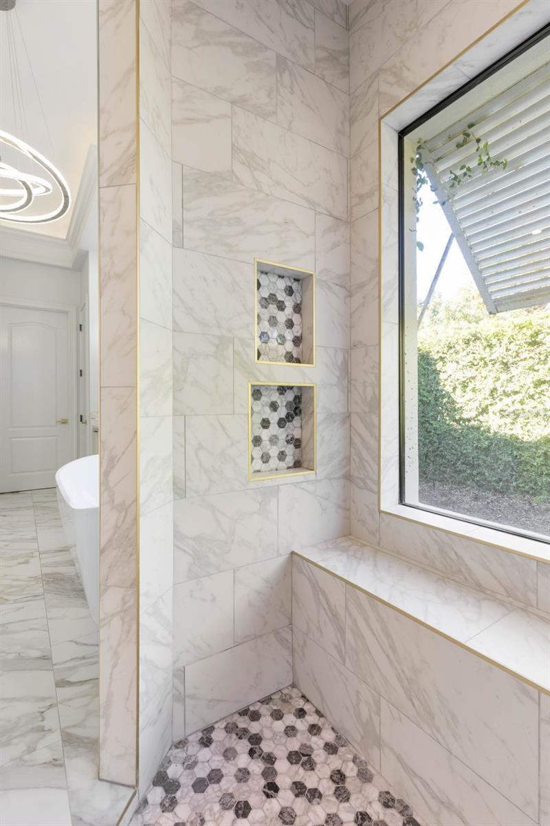 ISLAND ESTATES - Residential