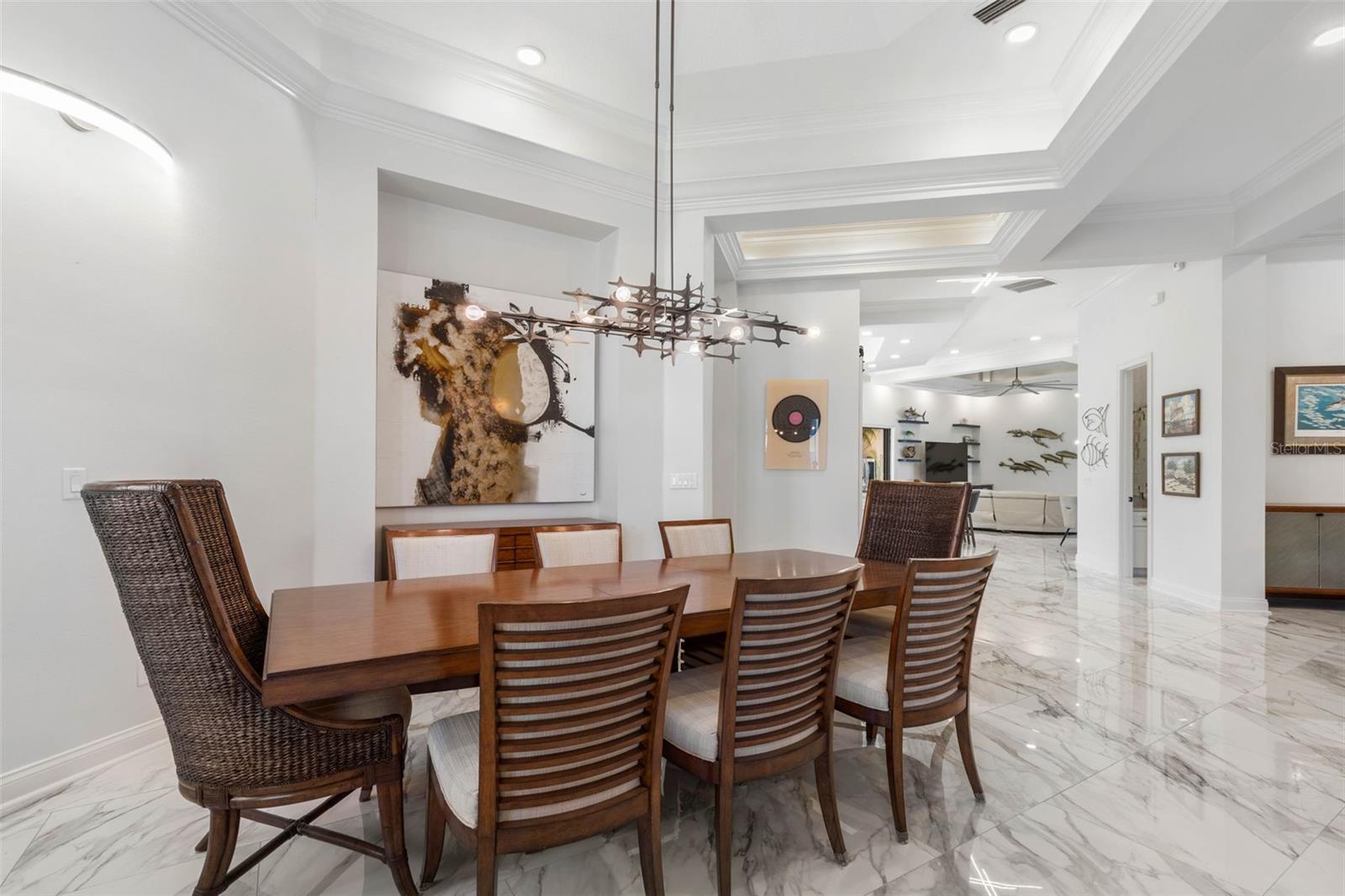 ISLAND ESTATES - Residential