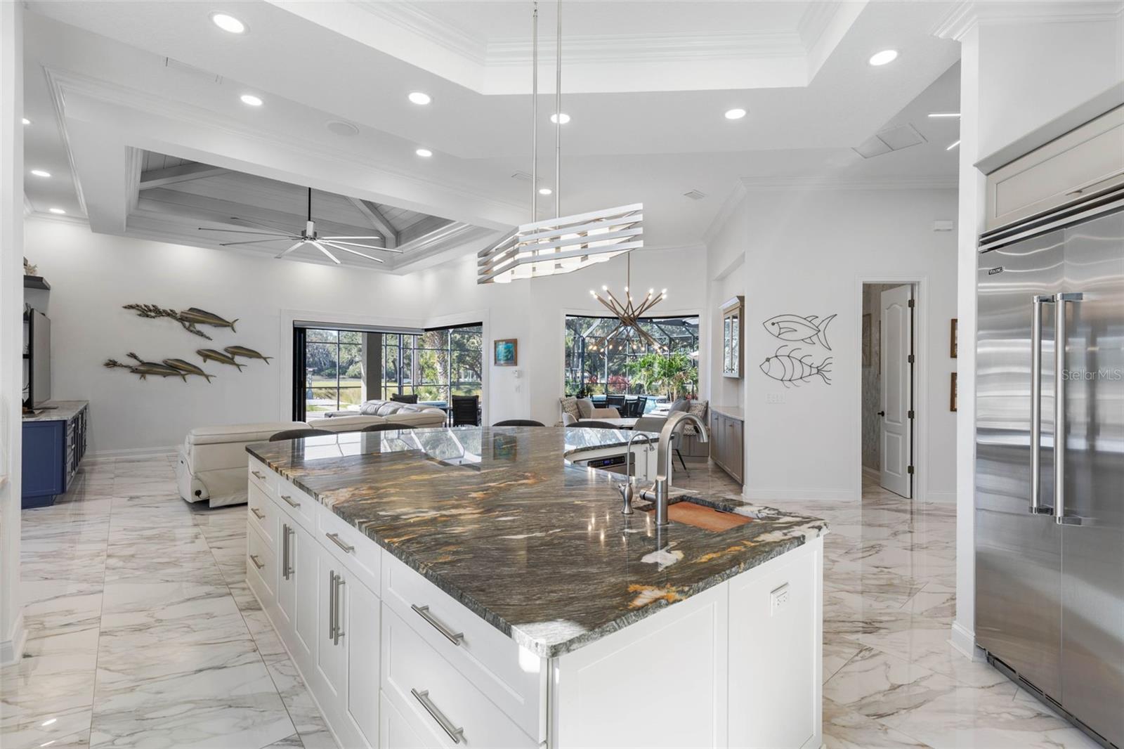 ISLAND ESTATES - Residential