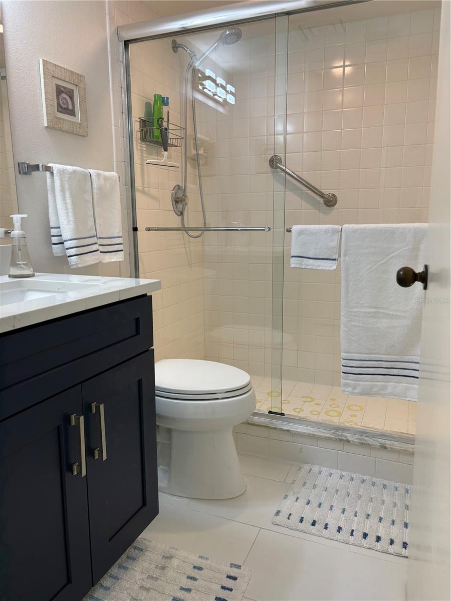 BAYPORT - Residential Lease