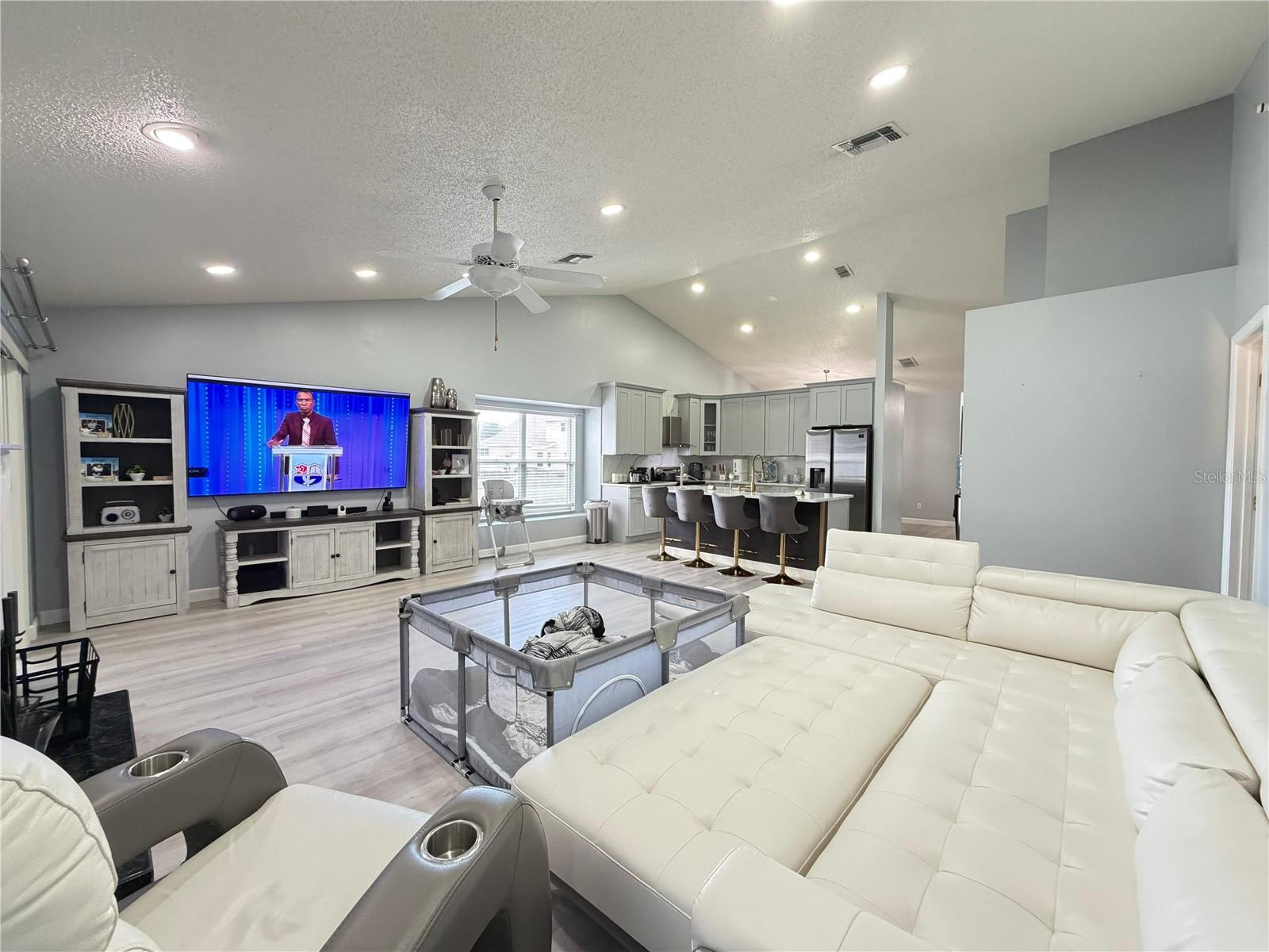 WATERFORD LAKES TR N07 PH 03 - Residential