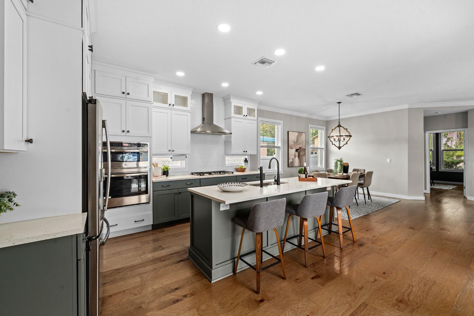 1028 5TH STREET N