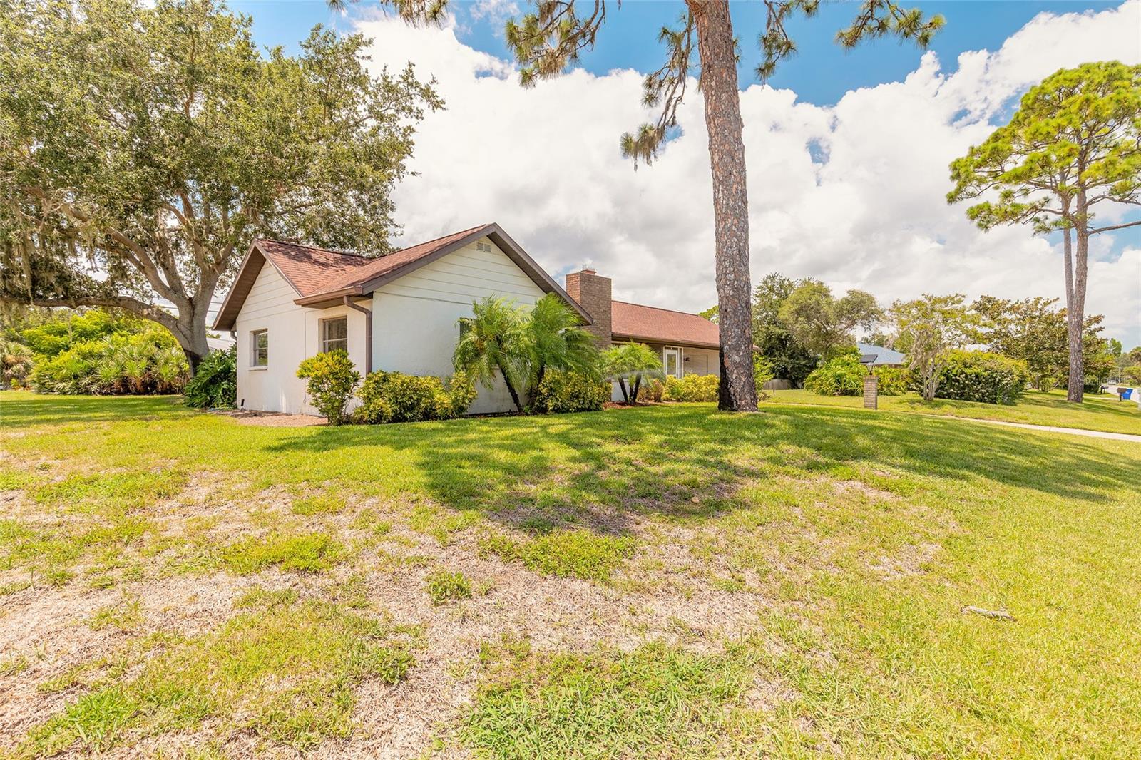 2948 WILLOW OAK DRIVE