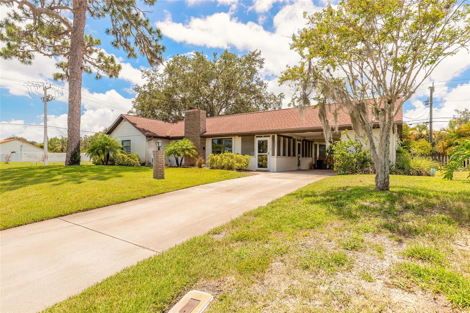 2948 WILLOW OAK DRIVE