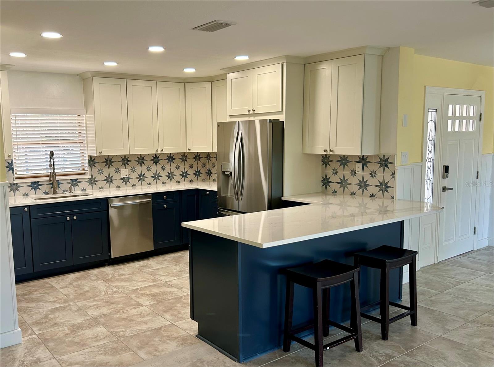 SHORE ACRES BAYOU GRANDE SEC - Residential Lease