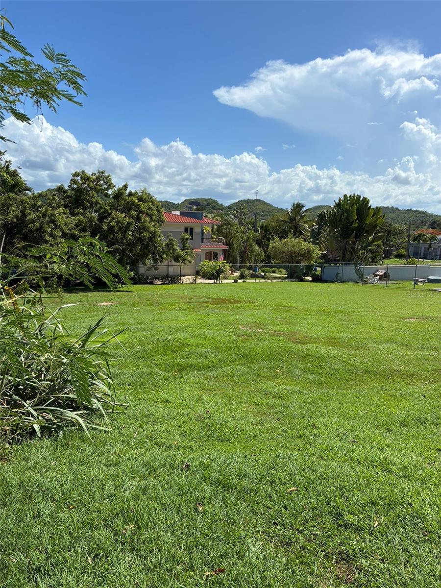 LOT-1 RD-648 KM 1.0 INT. TIERRAS NUEVAS