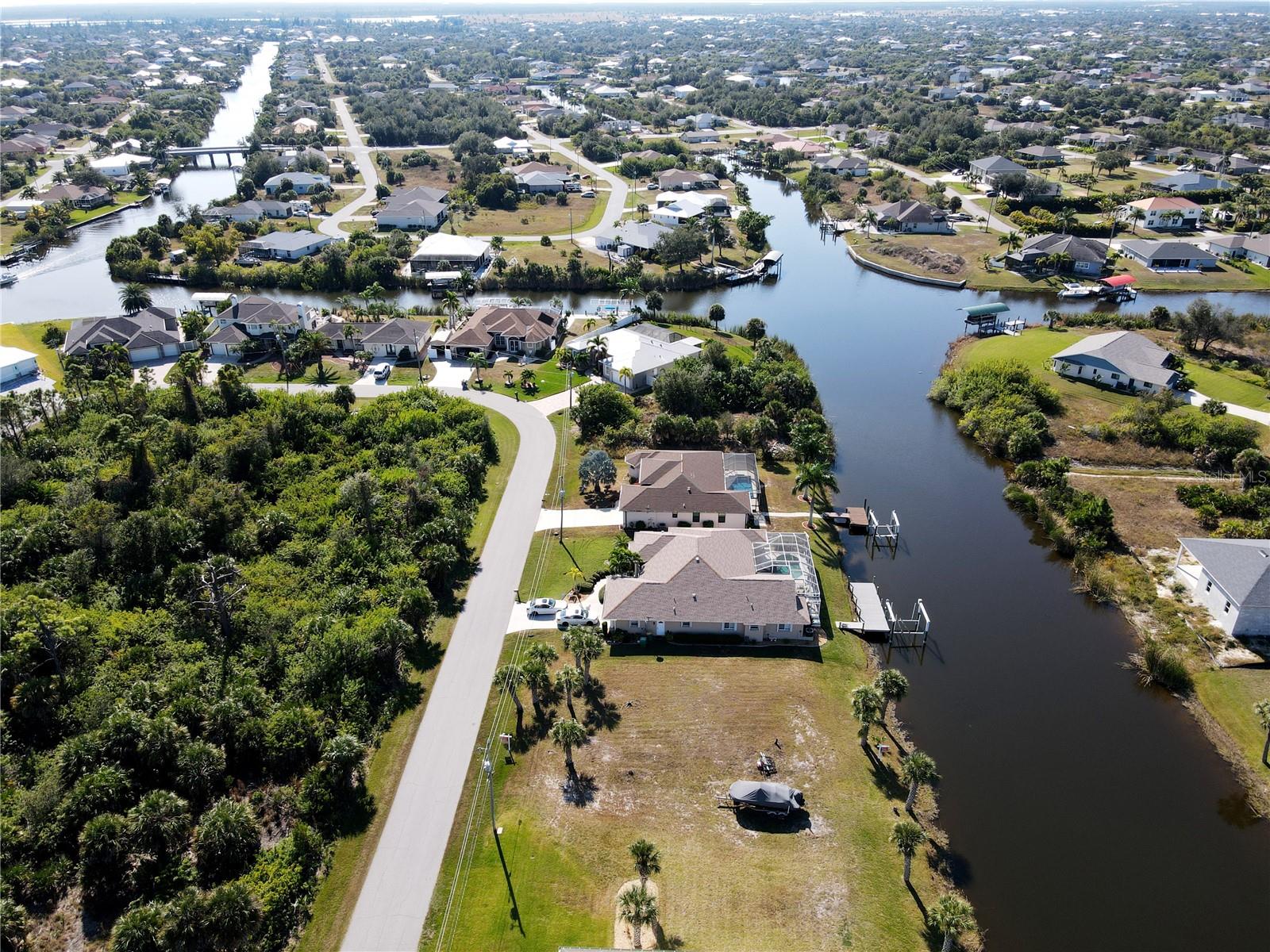 PORT CHARLOTTE SEC 071 - Land