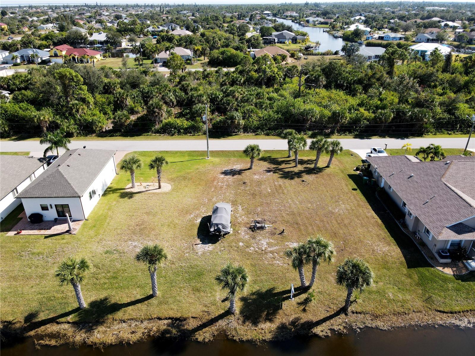 PORT CHARLOTTE SEC 071 - Land