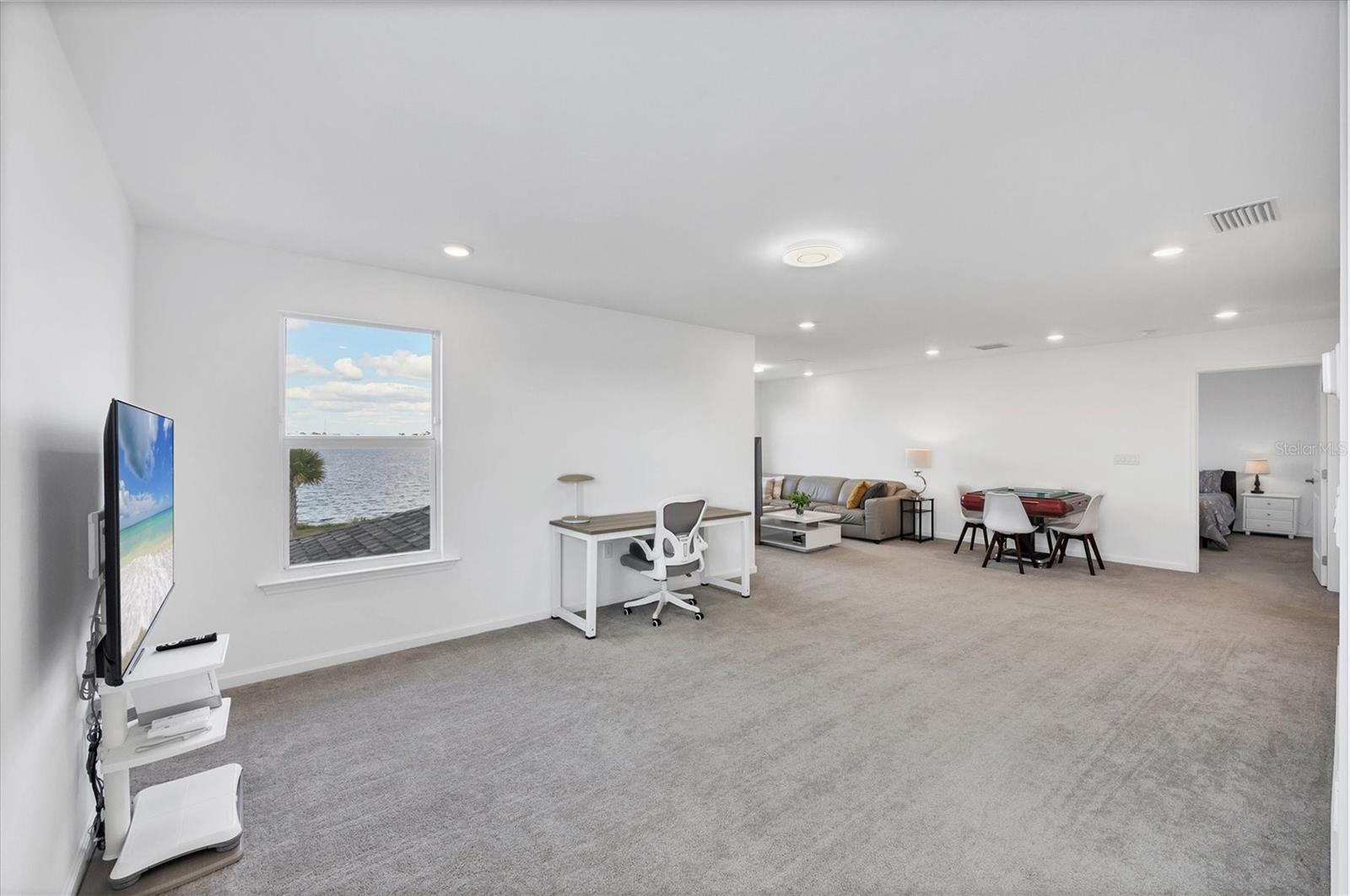 BABCOCK RANCH COMMUNITY EDGEWATER - Residential