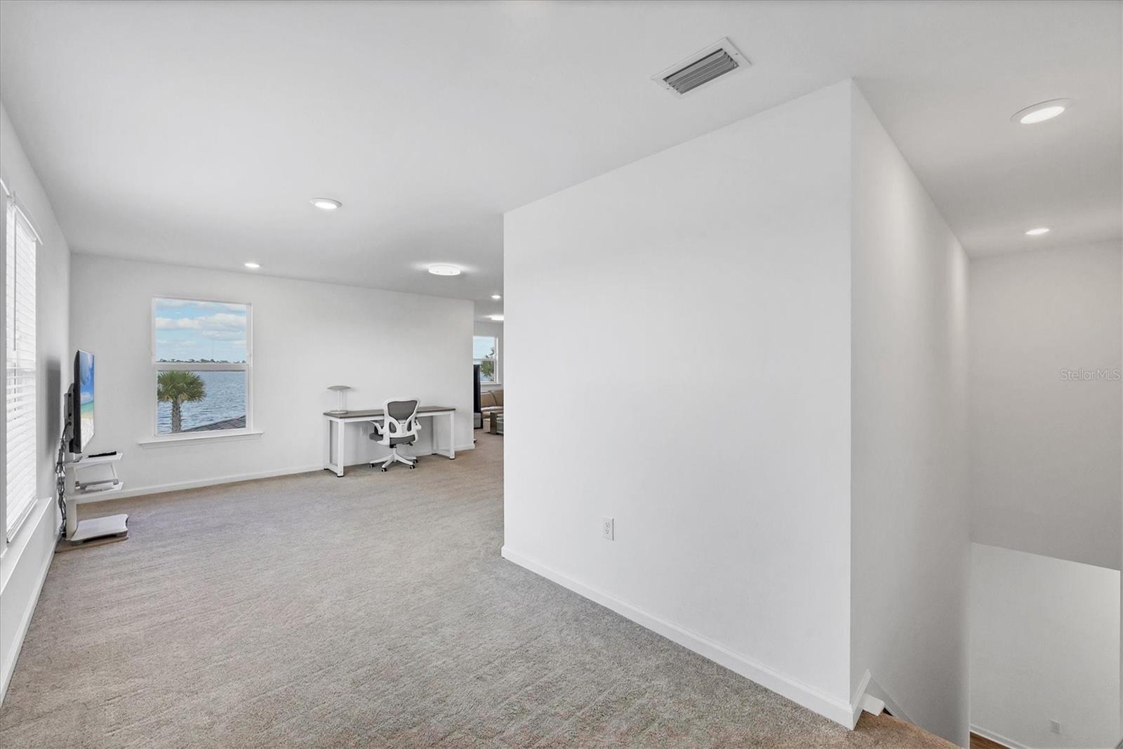 BABCOCK RANCH COMMUNITY EDGEWATER - Residential