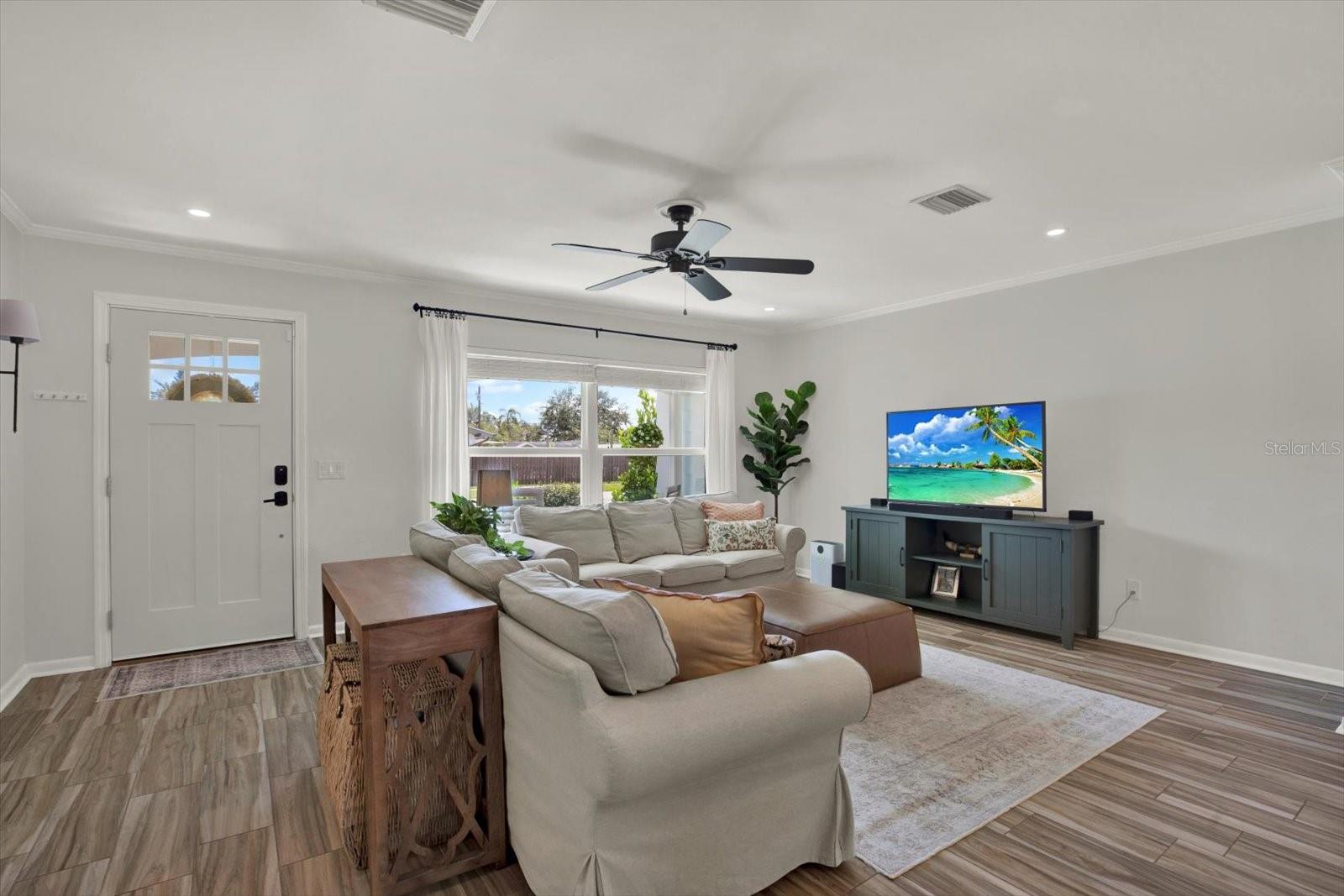 1858 PEACEFUL LANE W