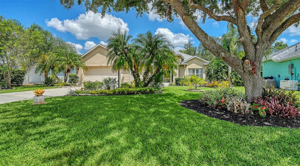 Photo of 5122 Creekside Trail, Sarasota, FL 34243 (MLS # A4700701)