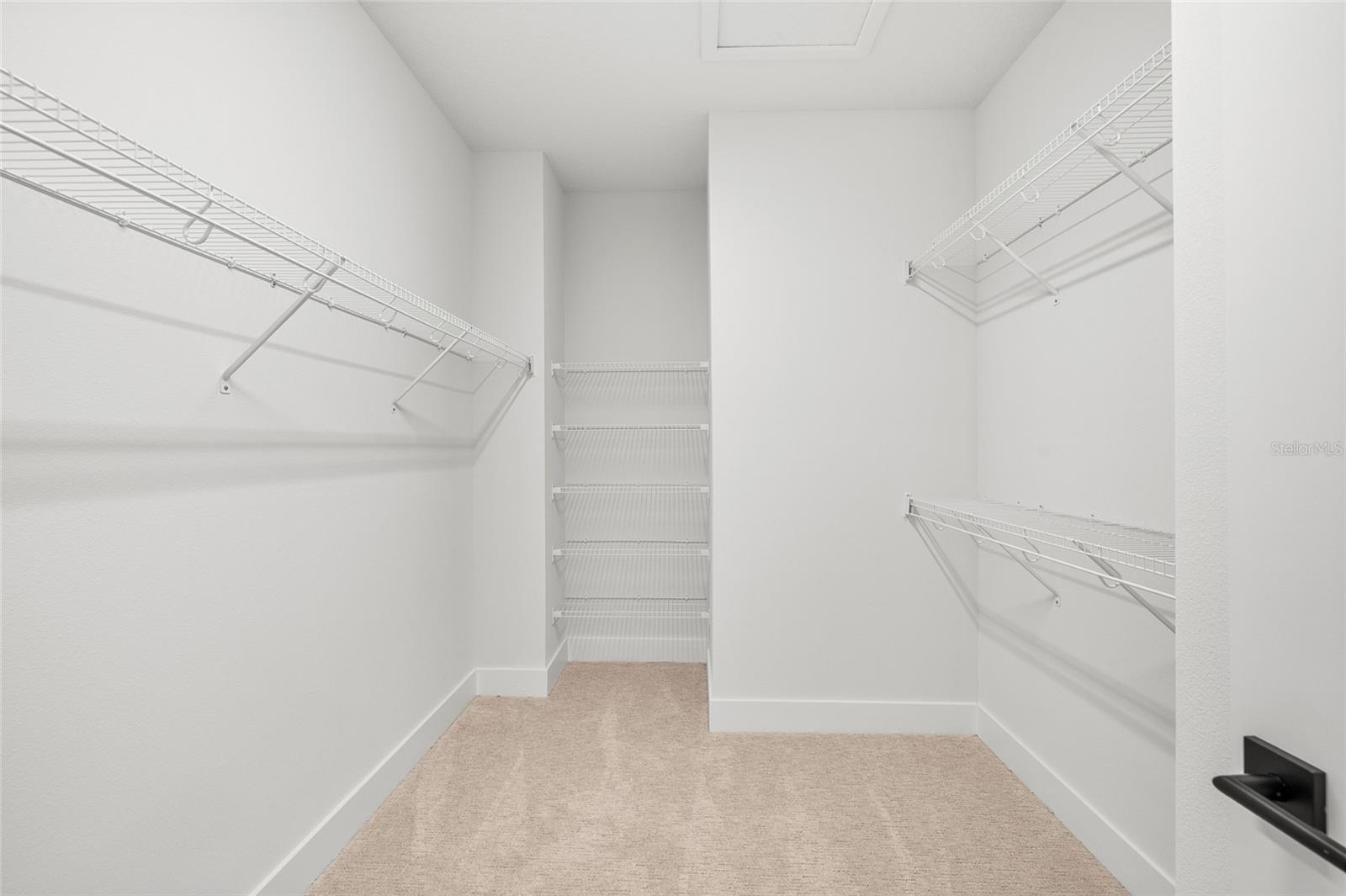 APEX AT SEMINOLE HEIGHTS - Residential Lease