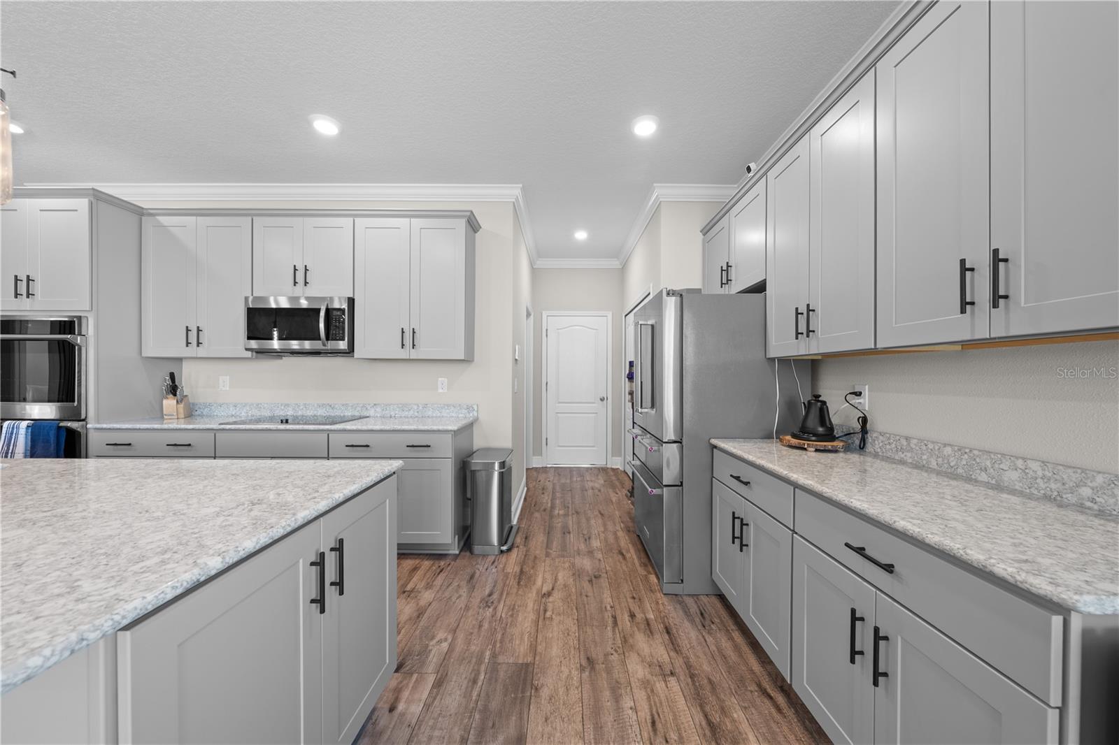 MIRANDA PARCELS 20 & 22 REPLAT - Residential