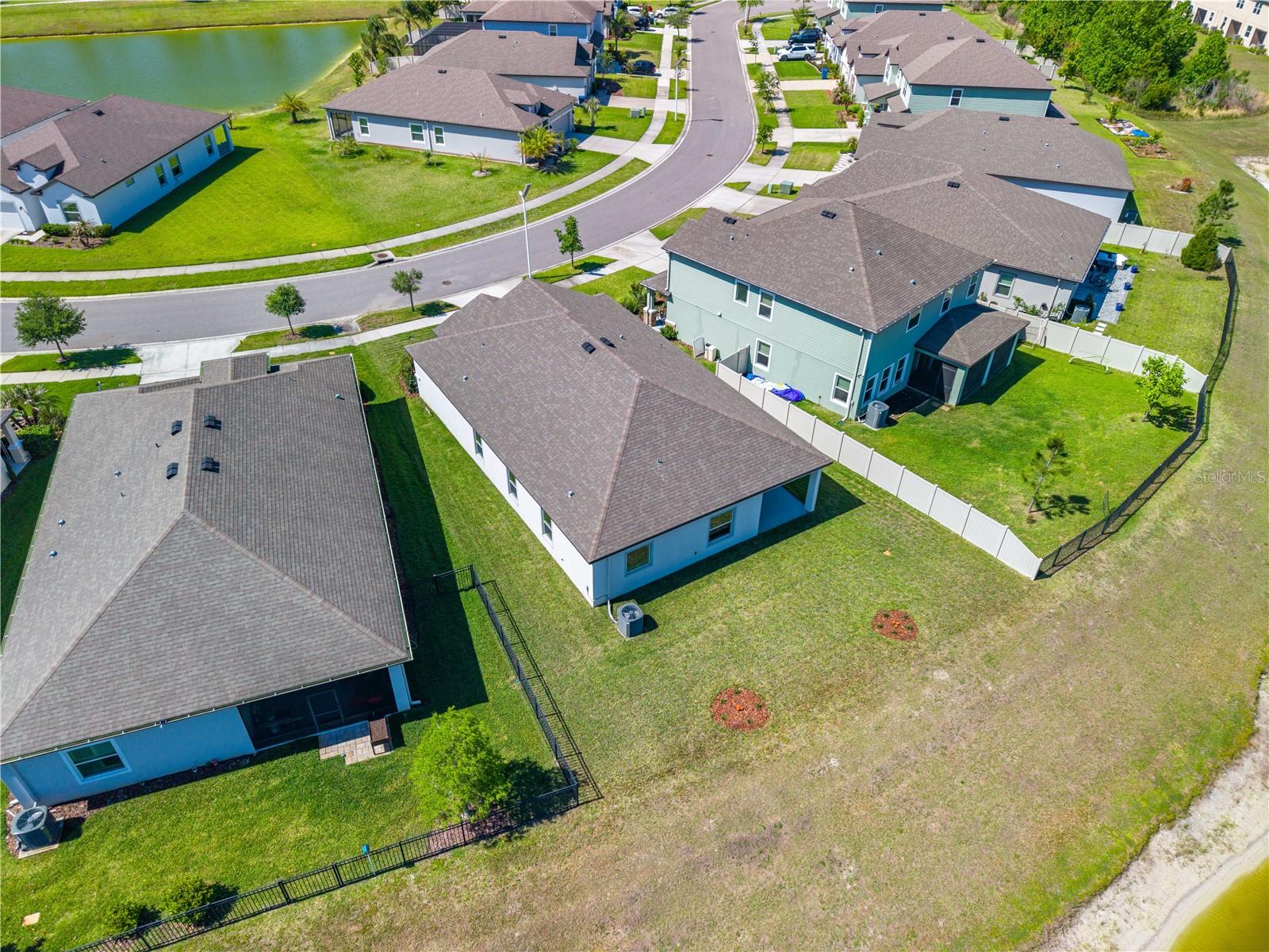 MIRANDA PARCELS 20 & 22 REPLAT - Residential