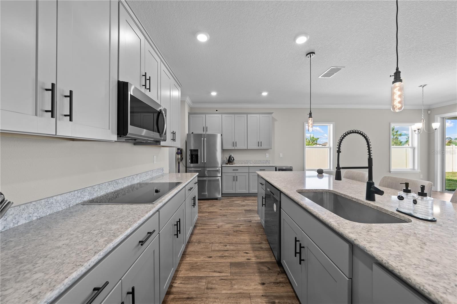 MIRANDA PARCELS 20 & 22 REPLAT - Residential