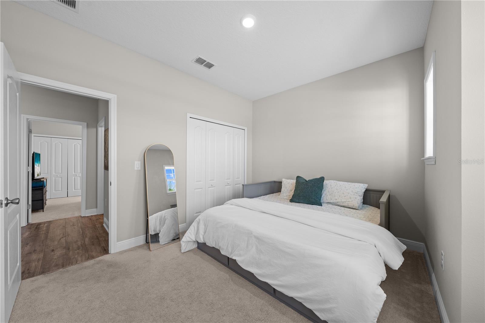 MIRANDA PARCELS 20 & 22 REPLAT - Residential