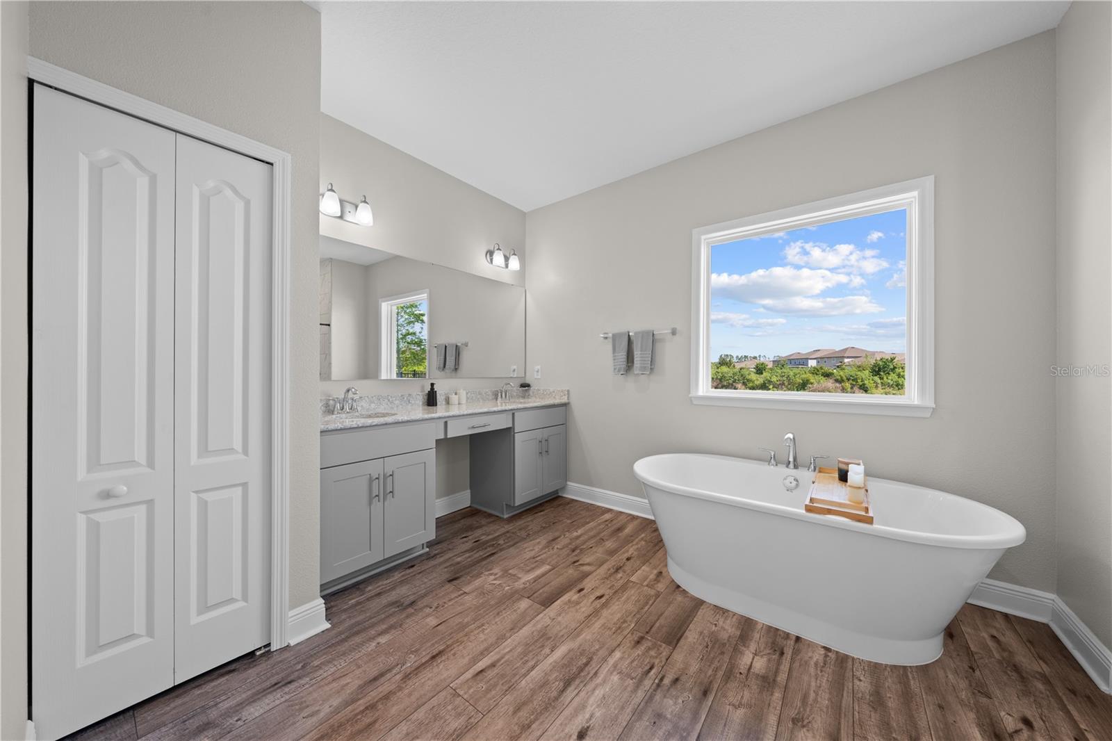 MIRANDA PARCELS 20 & 22 REPLAT - Residential