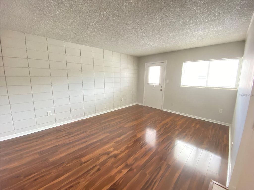 Photo of 320 Lakeview Street #207, Orlando, FL 32804 (MLS # O6403231)