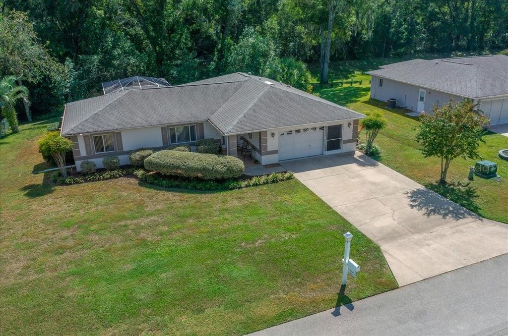 Photo of 6084 SW 105th Place, Ocala, FL 34476 (MLS # OM710150)