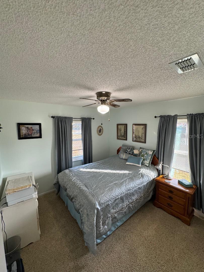 RAINBOW LAKES ESTATE - Residential