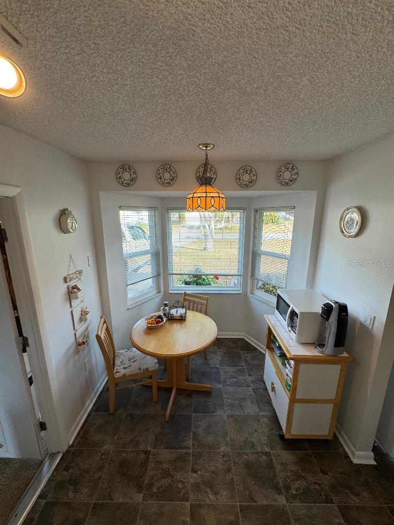 RAINBOW LAKES ESTATE - Residential