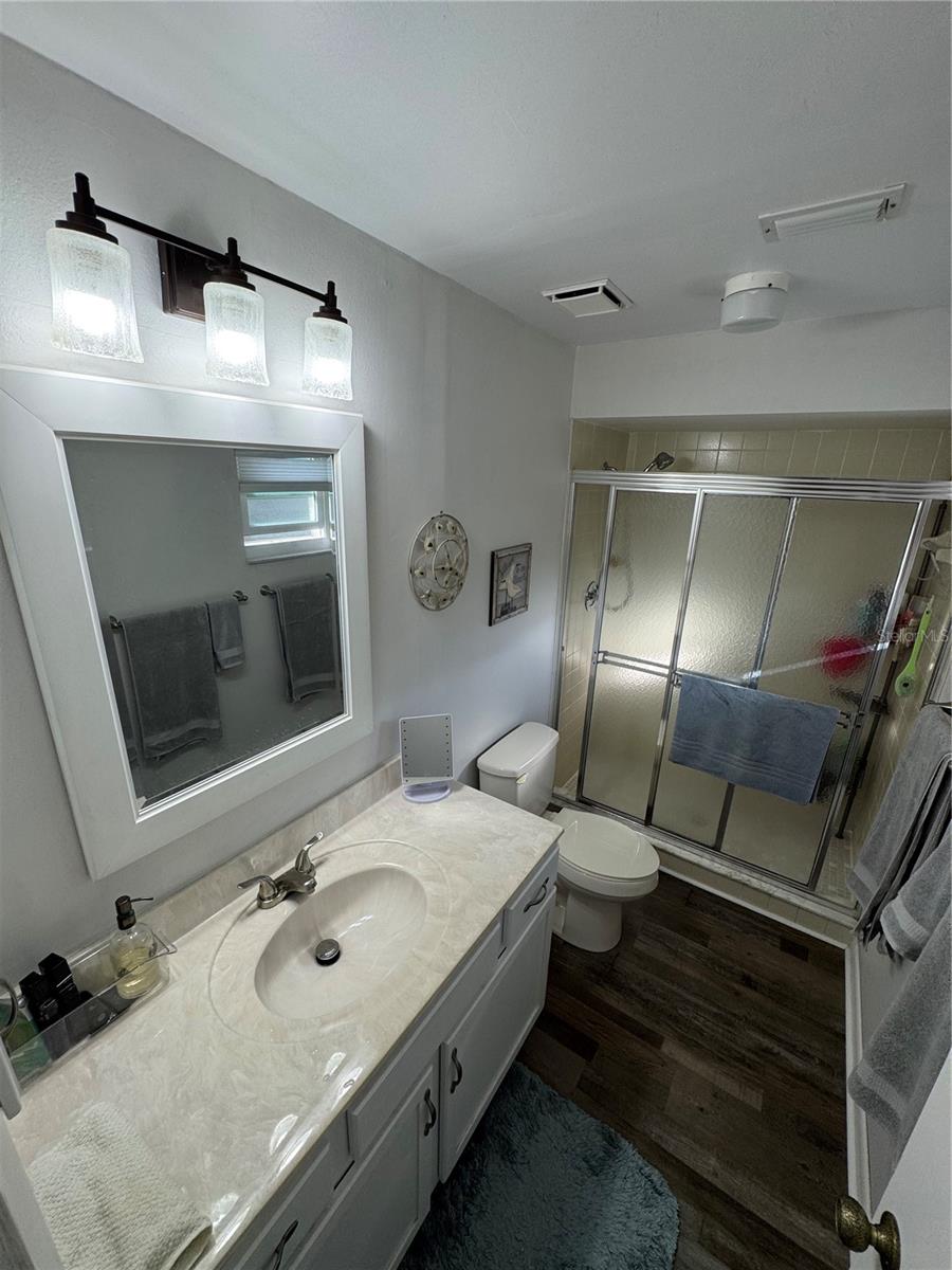 RAINBOW LAKES ESTATE - Residential