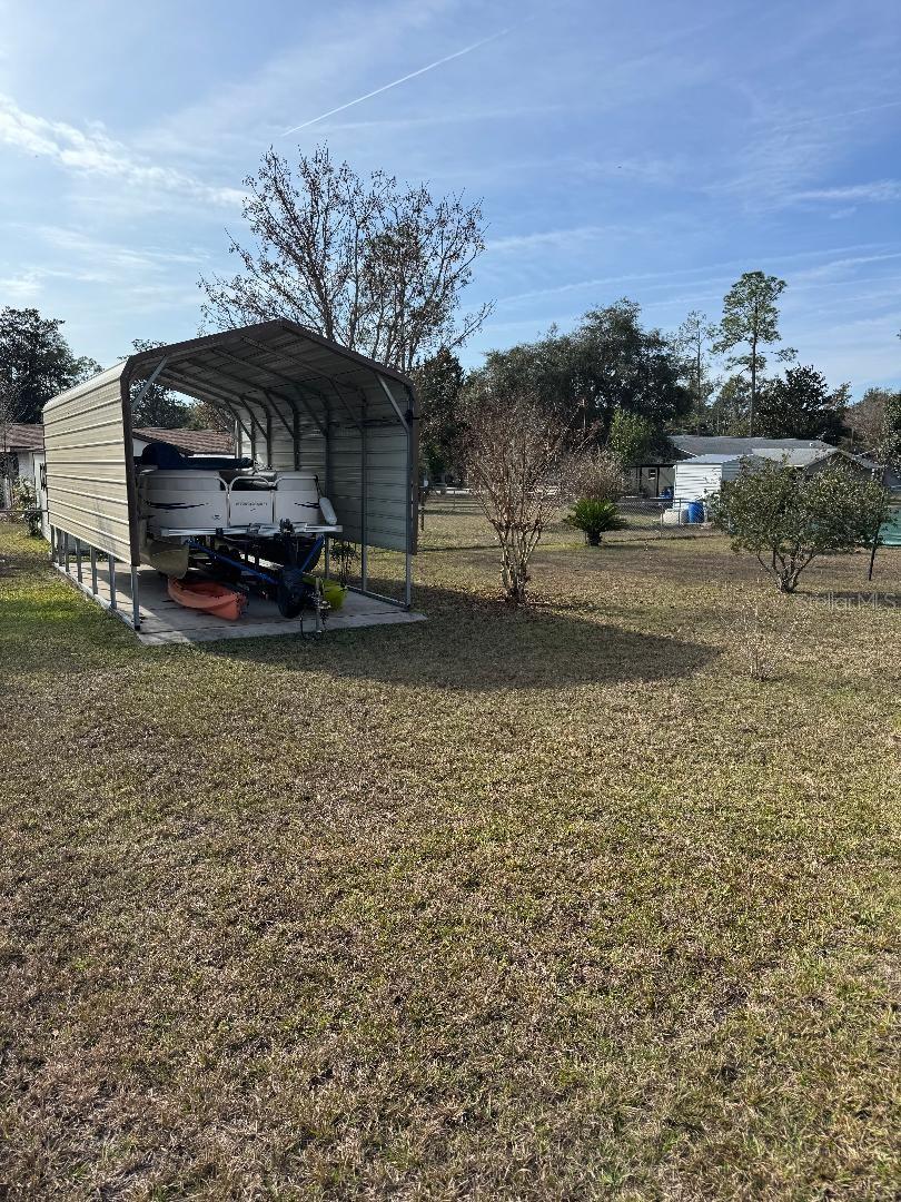 RAINBOW LAKES ESTATE - Residential