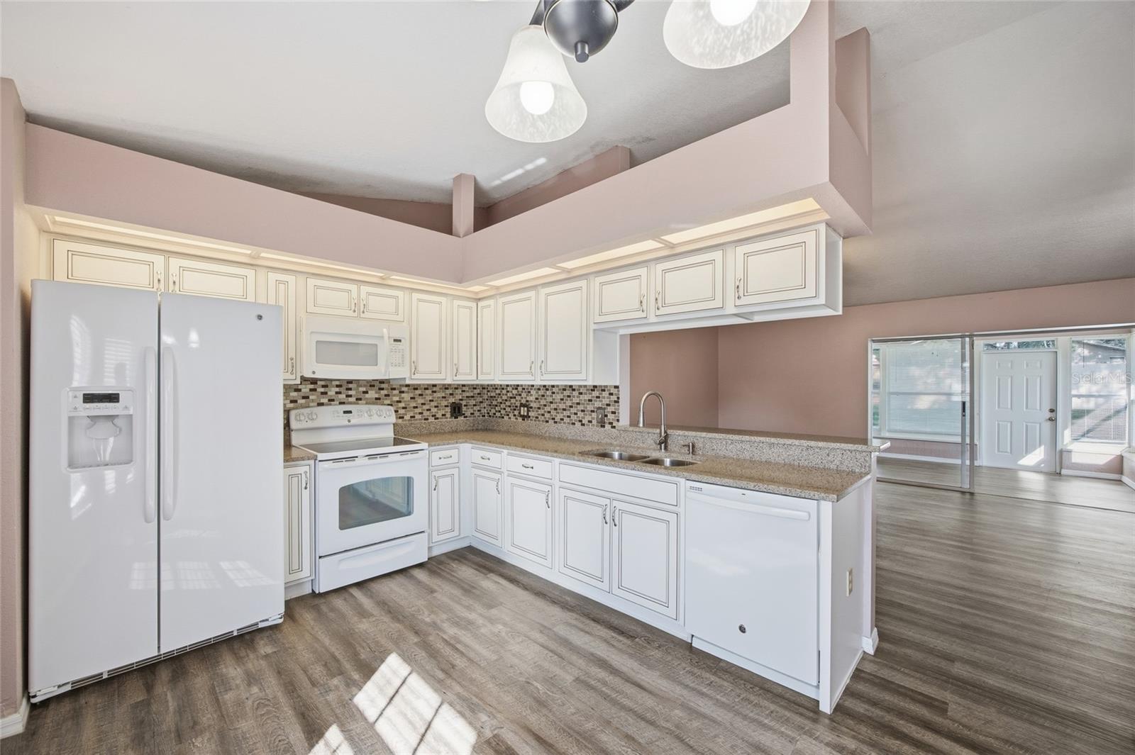 SCENIC HILLS - Residential Lease