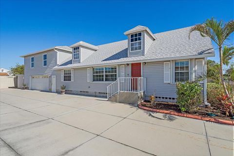 A home in SARASOTA