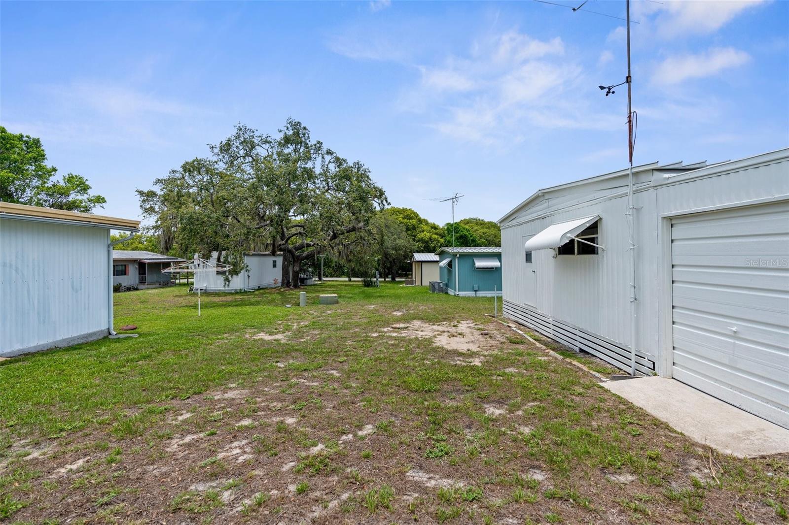 HIGH POINT MH SUB - Residential Lease