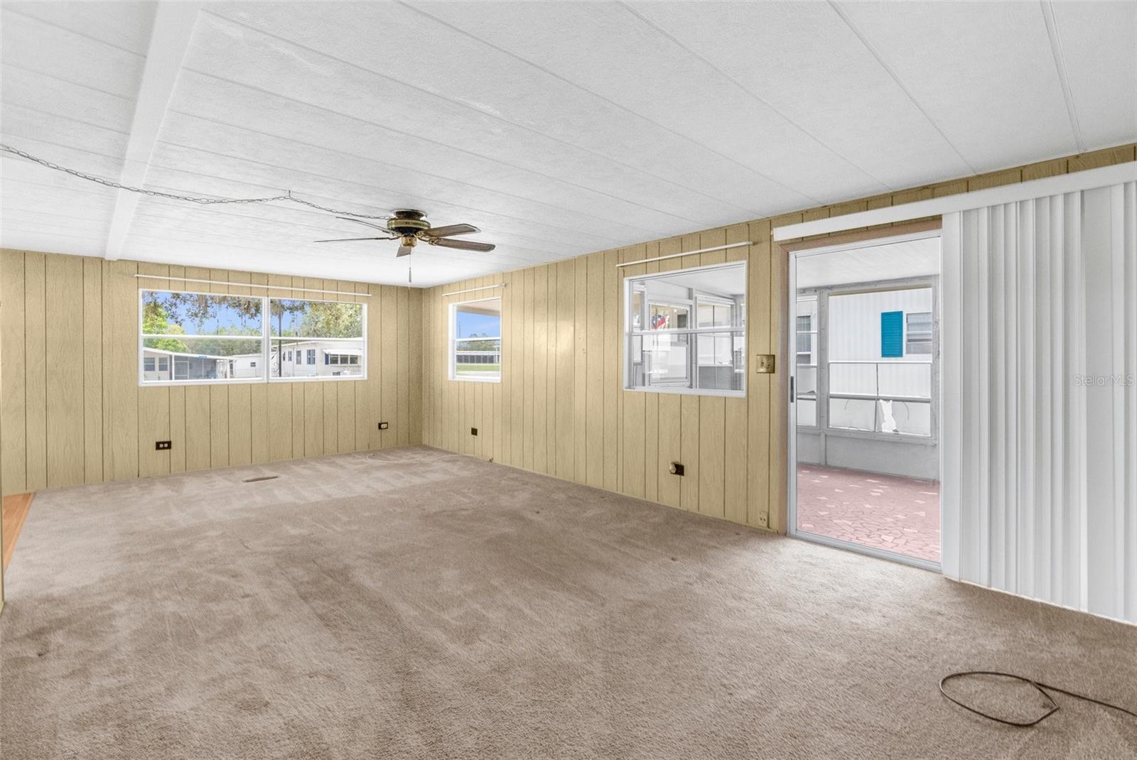 HIGH POINT MH SUB - Residential Lease