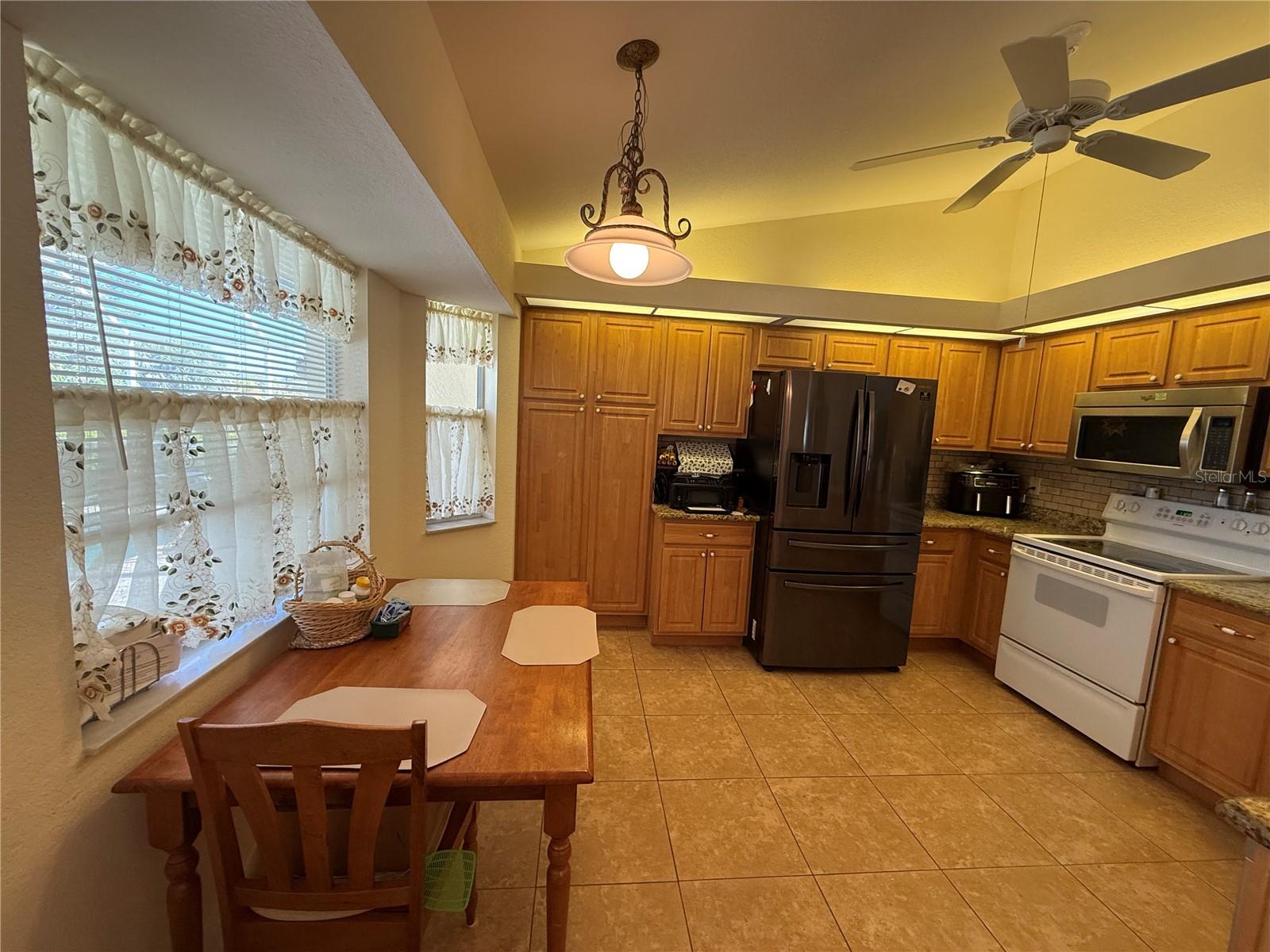 ROTONDA WEST WHITE MARSH - Residential