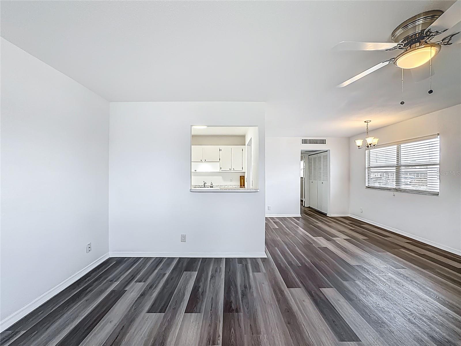 BEDFORD E CONDO - Residential