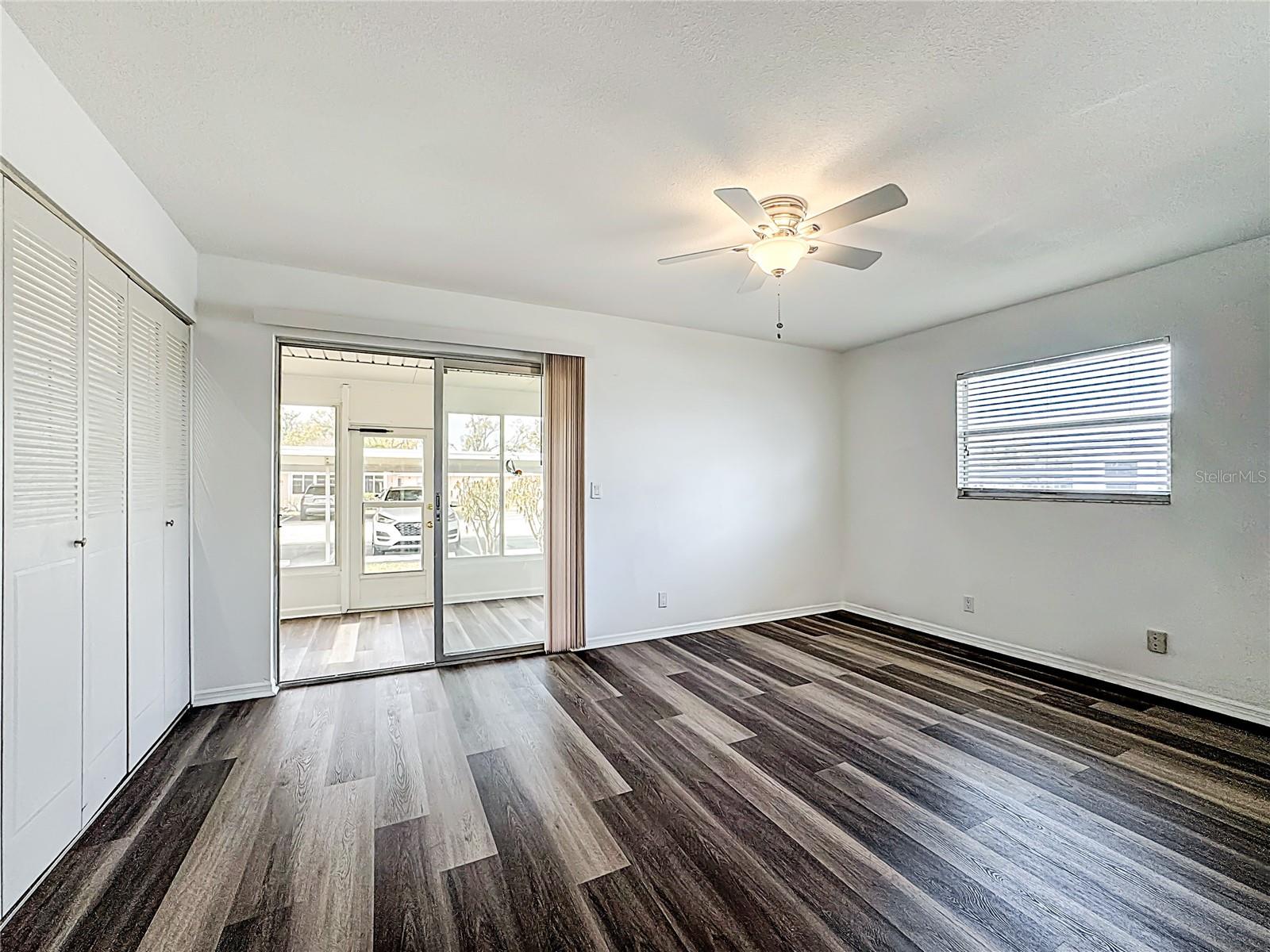 BEDFORD E CONDO - Residential